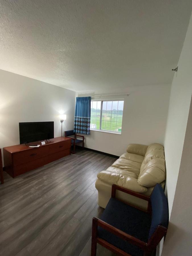 Super 8 By Wyndham Ida Grove Hotel Екстериор снимка